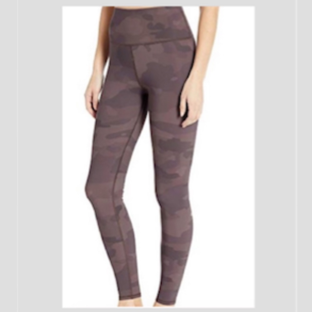 ALO High Waisted Camo Vapor Leggings